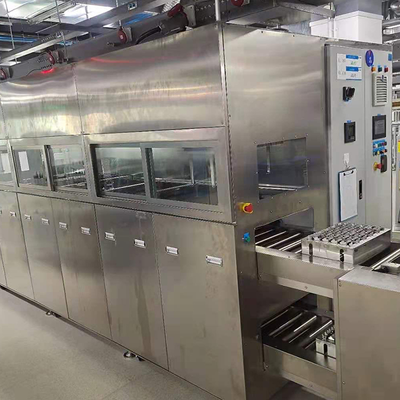 Ultrasonic cleaning machine